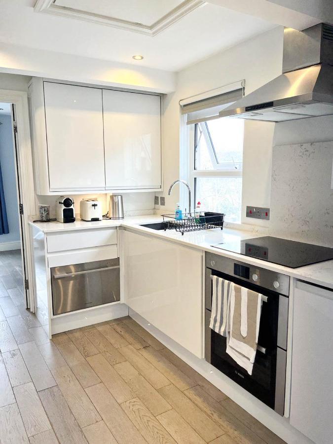 Modern 1 Bedroom Flat Close To Vauxhall London Exterior photo